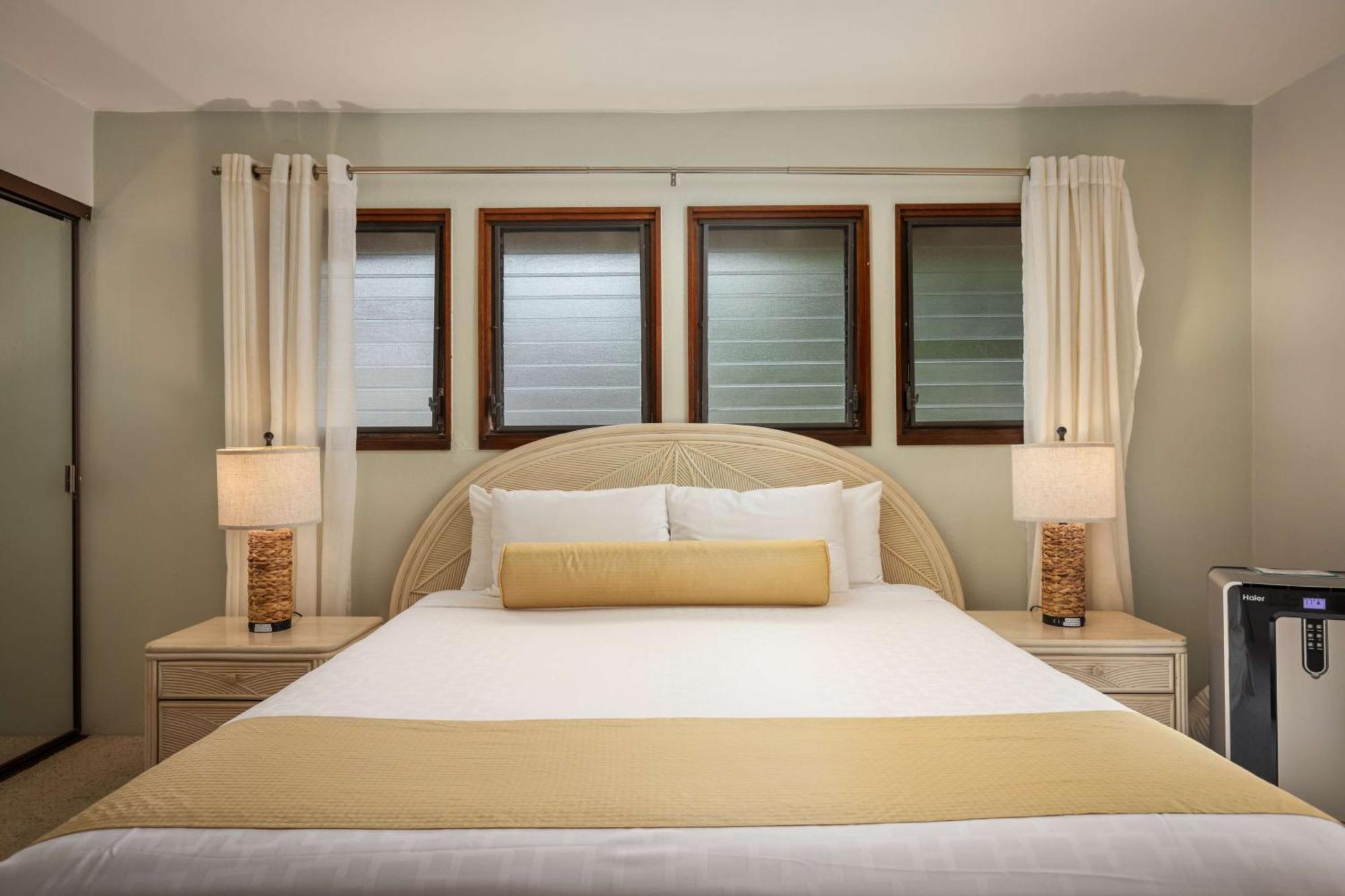 Aparthotel Aston At Poipu Kai Koloa Esterno foto